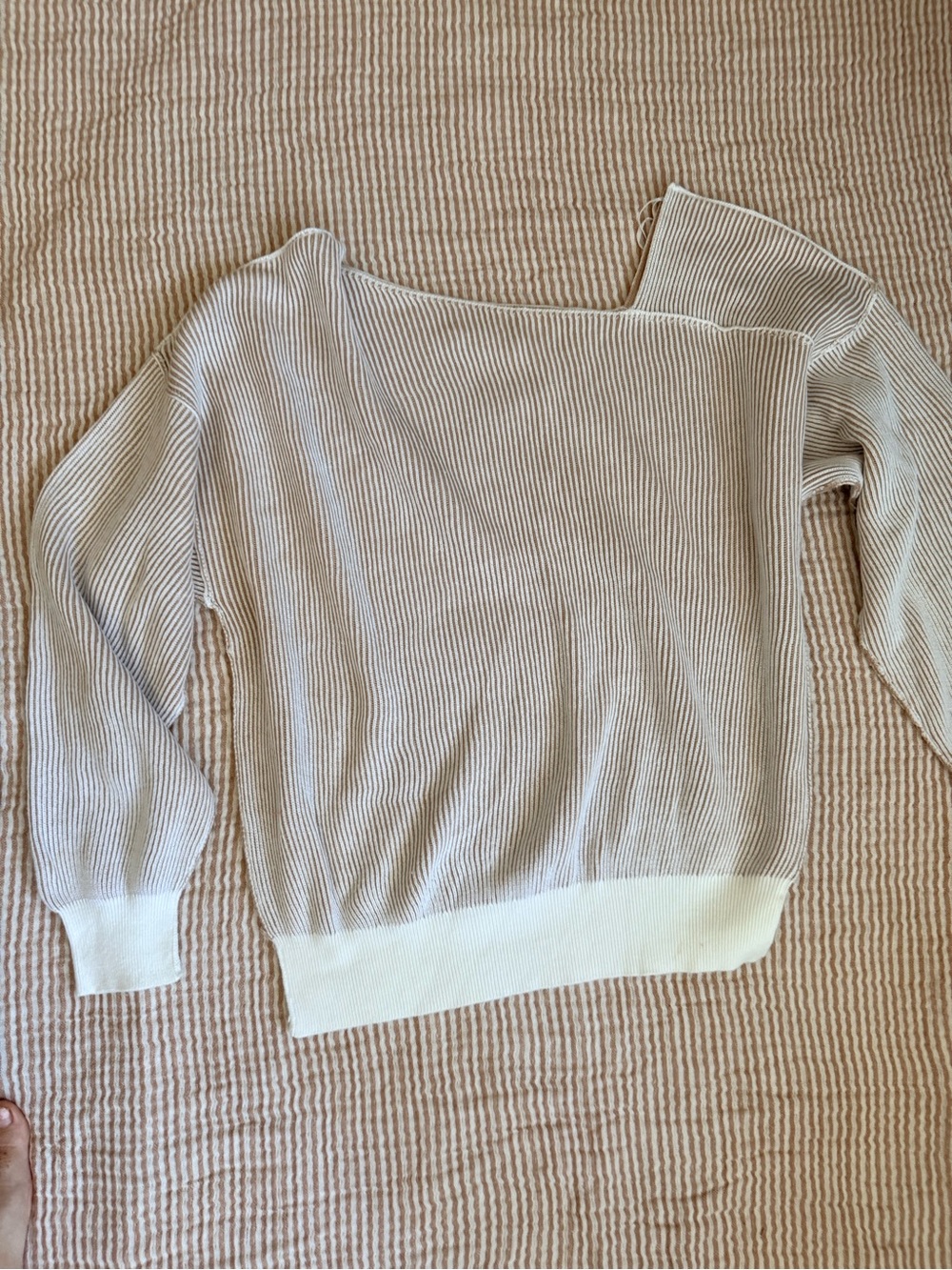 Line & Dot Off-Shoulder Cream Ribbed Sweater